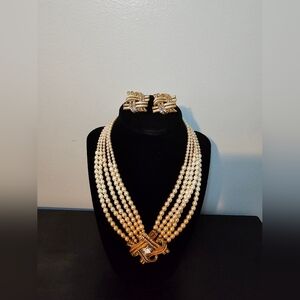 Vintage Oscar de la Renta Pearl Jewelry Set